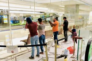 Glass Polishing & Scratch Removal